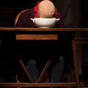 Fotografia di scena dello spettacolo teatrale Gioco mortale al Teatro Caboto Kolbe | Alessandro Tintori