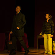 Fotografia di scena dello spettacolo teatrale "Il caso Lancaster" | Alessandro Tintori