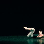 Fotografia di performance Giulia Temperini - studio meditazione fotografica di Alessandro Tintori