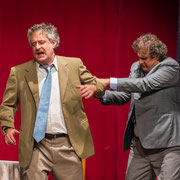Fotografia di scena dello spettacolo teatrale Comedy party al Teatro Caboto Kolbe di Milano | Alessandro Tintori