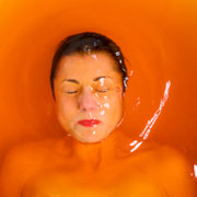 Ritratto a colori in acqua colorata Wet Colored Portraits | Gaia Marangon e Alessandro Tintori