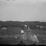 About 1940. Lina grandmother with Paolo and Renza in Poira, near Morbegno (SO).