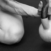 Shamiri®: fotografia in bianco e nero di Annalisa Loiodice mentre si allena in palestra | Alessandro Tintori