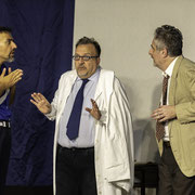 Fotografia di scena dello spettacolo teatrale Galeotto fu il lettino al Teatro Caboto Kolbe a Milano | Alessandro Tintori