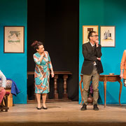 Fotografia di scena dello spettacolo teatrale Ti prego salvami al Teatro Caboto Kolbe a Milano | Alessandro Tintori