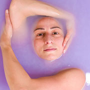 Ritratto fotografico di Ilaria in acqua colorata WetColoredPortraits | Alessandro Tintori