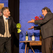 Fotografia di scena dello spettacolo teatrale Cenere e Champagne al Teatro Caboto Kolbe | Alessandro Tintori