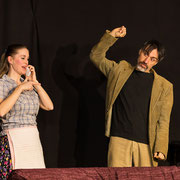 Fotografia di scena dello spettacolo teatrale "Fino all'ultimo sushi" | Alessandro Tintori