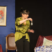 Fotografie di scena dello spettacolo teatrale Mai fidarsi di un uomo in mutande al Teatro Caboto Kolbe di Milano | Alessandro Tintori
