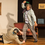 Fotografia di scena dello spettacolo teatrale "La polizza di assicurazione" | Alessandro Tintori