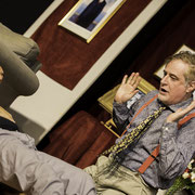 Fotografia di scena dello spettacolo teatrale Il pirata da salotto al Teatro Caboto Kolbe a Milano | Alessandro Tintori
