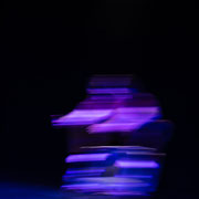 Fotografia a colori di danza contemporanea a teatro | Alessandro Galati per Alessandro Tintori