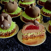Schneehäsli aus Schoggimousse mit Himbeerkern