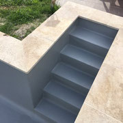 Escalier sur coté de piscine Liner Pvc Armé Gris foncé région bouches du rhone