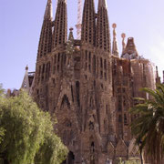 Barcelona - Antonio Gaudi - Meeting & Incentive Reise - Tapas - La Rambla - Cava -