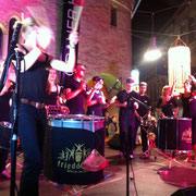 GRAUER HOF - 19. STRASZENMUSIK- UND TROMMLERFESTIVAL 2012