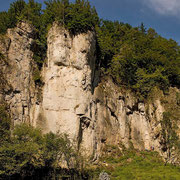 Der Rote Fels im Pegnitztal | © Bernhard Thum, ID-Nummer HE-XX-20XX-006