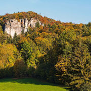 Herbstlicher Wald im Hirschbachtal | © Bernhard Thum, Bild-ID HE-XX-20XX-008