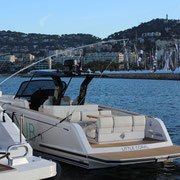 GRP Tender Mooring Whips ©www.superyachtmarinestore.com