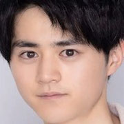 鈴鹿央士