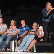 Hypnose-Vorfuehrung auf der Easter Show