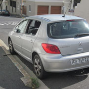 Eingeschlagene Autofensterscheibe in Vredehoek :-(