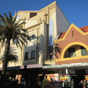 Das historische Theater in der Fussgaengerzone von Cronulla