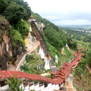 Treppen auf dem Dach - Pindaya Höhlen