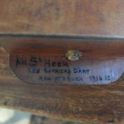 inscription au revers de la mentonnière de l'original de la collection Barrot - Saranghi