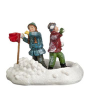 604029-Birte and Jochem having a snowfight