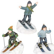 600097-Skiing class