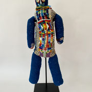 Mungu / 2010 / yarns, beads, mirrors, knitting, crochet / 46x19x10 cm