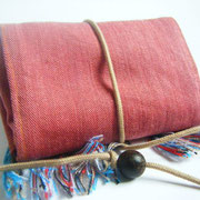 Personal Pouch Panama Red Tabakbeutel mit Palmseed-Bead