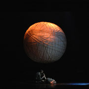 Pod rozkvitnutými sakurami / Under the Cherry Blossoms in Full Bloom // State Opera Banská Bystrica // set and lighting design Jerguš / composer Vladimír Godár / director Maja Hriešik / choreography Stanka Vlčeková / costume design Jan Kocman  