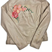 bloemen op jasje geschilderd door sabrina, aim your wedding