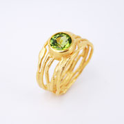 5er-Ring, Silber feingoldplattiert mit Peridot