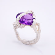 Unikatring, Silber mit synthetischem Korund