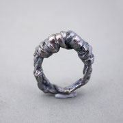 Knotenring05, Silber geschwärzt