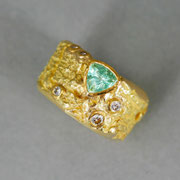 Unikatring, 750er Gelbgold mit Paraiba-Turmalin und Brillanten