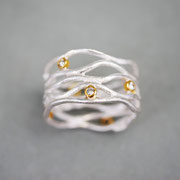 5er-Ring, Silber mit in Feingold gefassten Brillanten