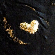 Herz der Erde, 2005-2014, Mischtechnik auf beschichteter Presspappe, 103 x 80 cm