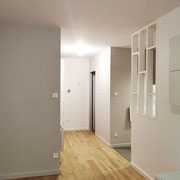 VUE SUR LE COULOIR APRES RENOVATION