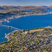 Tromsö-Panoramabild aus 10 Einzelaufnahmen zusammengesetzt