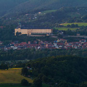 Blick über Rudolstadt auf unsere Heideksburg