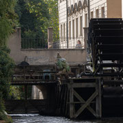 das Teufelchen von Prag erhielt seinen Namen "Teufelskanal" im 19. Jhdt. von einer Frau mit teuflischem Charakter. Er wurde ursprünglich als Mühlgraben gebaut.