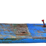"regata" asse e chiodi colorati con acrilico recuperati alla Laguna del Mort (Eraclea) cm56x11,5
