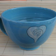 Rückseite große Milchkaffeetasse "Herzchen"(türkis): Artikel-Nr. 1137/ 25 €