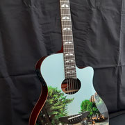 Davide Ricchetti: "Abbey Raod guitar", airbrush on acoustic guitar (Yamaha J45), 2020