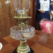ancienne lampe à pétrole