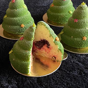 Lemoncurdmousse mit Himbeere